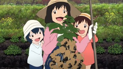 Abb. 2: Screenshot aus Ame & Yuki – Die Wolfskinder (2012). Verleih: KAZÉ Anime/VIZE MEDIA Schwitzerland SA.