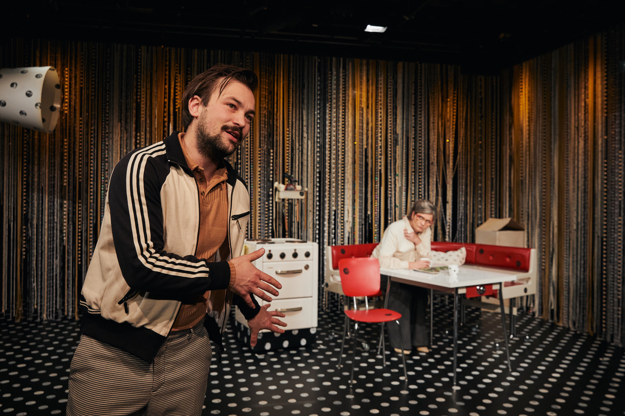 Gather OMA Inszenierung JES 2021